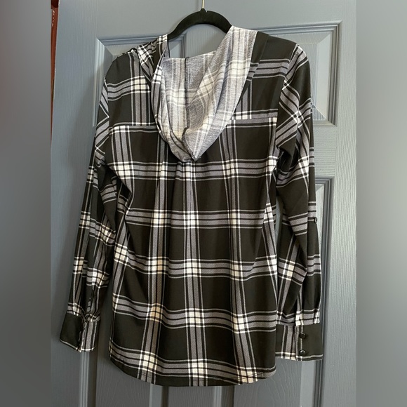 My Style tunic, size Medium, black and white - Picture 2 of 3